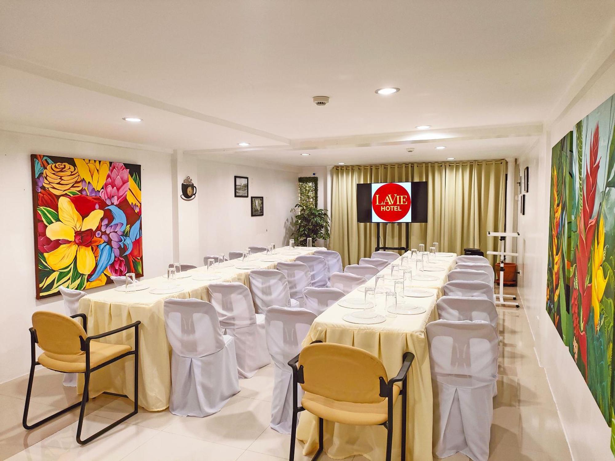 Lavie Hotel Vigan Exterior foto