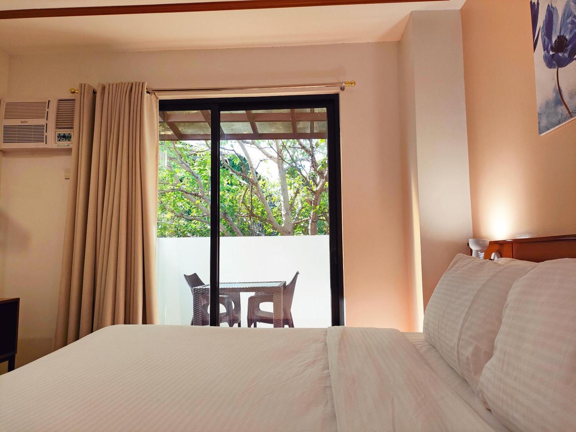 Lavie Hotel Vigan Exterior foto