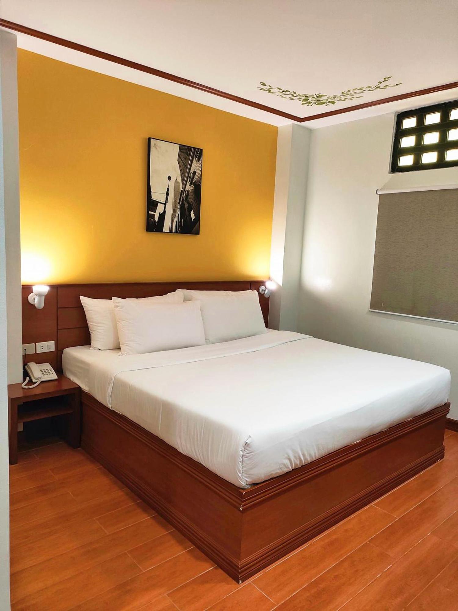 Lavie Hotel Vigan Exterior foto